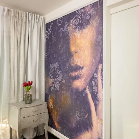 Apartament Beachfront With Wonderful Large Terrace *