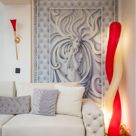 Apartament Beachfront With Wonderful Large Terrace *